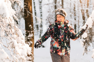 Fotograf Kassel Winter Schnee Fotoshooting Familie Familienshooting Reportage Inka Englisch Schneeballschlacht